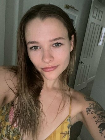 Flowwithsky / feenique / skyflowartist Nude Leaks OnlyFans Photo 59