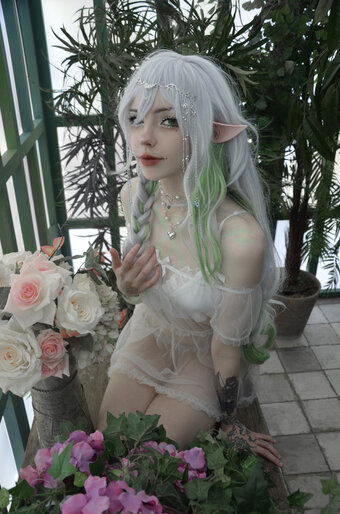 Flutterow / flutter6969 / flutterow_ Nude Leaks OnlyFans Photo 26