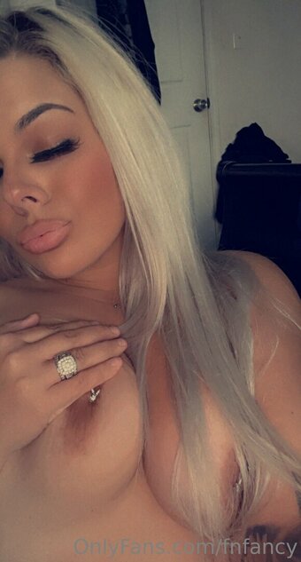 fnfancy Nude Leaks Photo 4