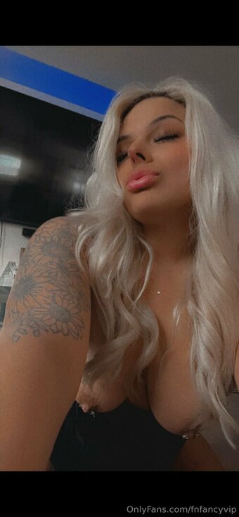 fnfancyvip Nude Leaks Photo 20