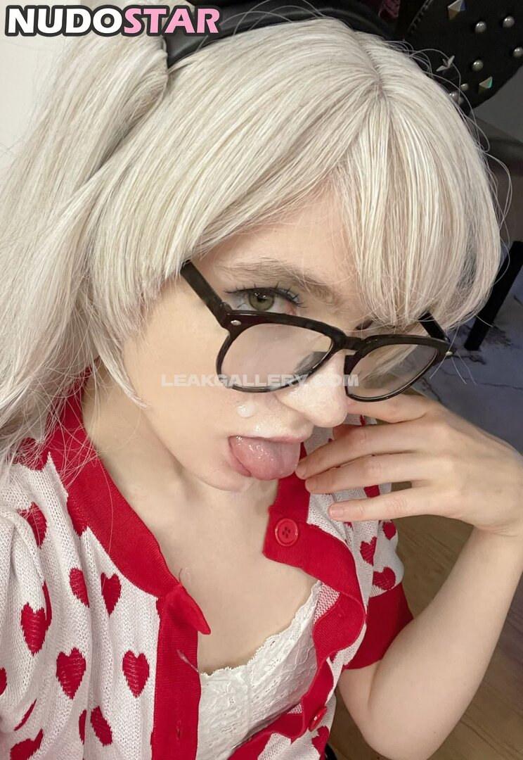 Sensuous shape in the mist