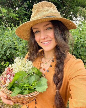 Foraged By Fern / foraged.by.fern Nude Leaks Photo 9