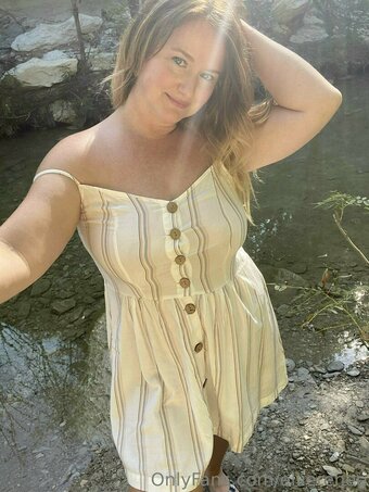 Forced2be40 / Ellie Renee / ellierenee78 Nude Leaks OnlyFans Photo 2