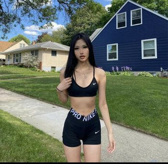 Foreign.bich Nude Leaks Photo 2