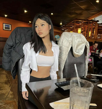 Foreign.bich Nude Leaks Photo 13