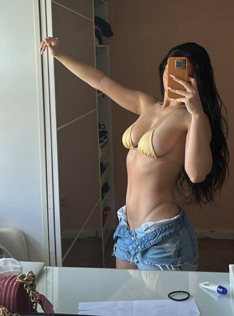 foreign_matee / foreignmatee Nude Leaks OnlyFans Photo 1