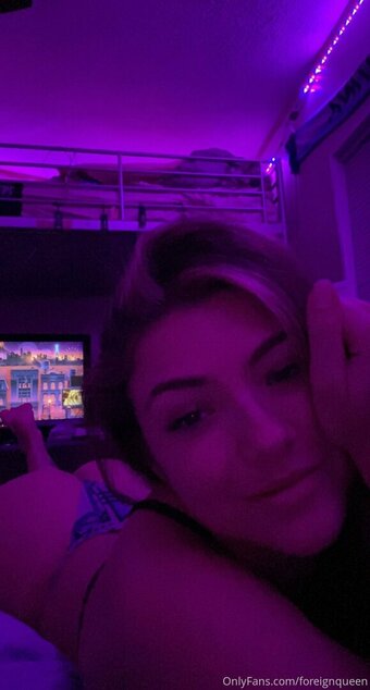 foreignqueen Nude Leaks Photo 24