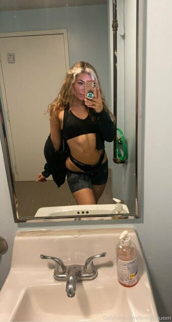 foreignqueen Nude Leaks Photo 25