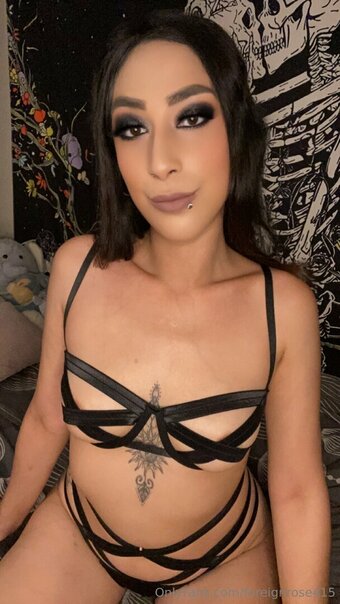 foreignrose415 Nude Leaks Photo 4