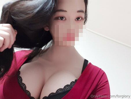 forglory Nude Leaks Photo 29