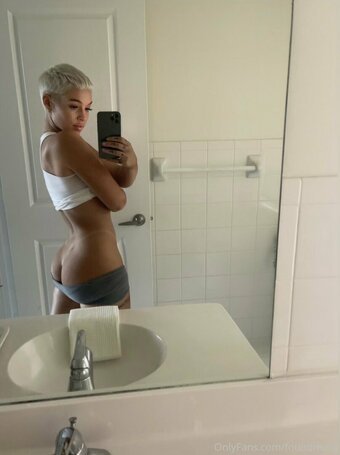 foundmolly / biggiesmolls_ Nude Leaks OnlyFans Photo 13
