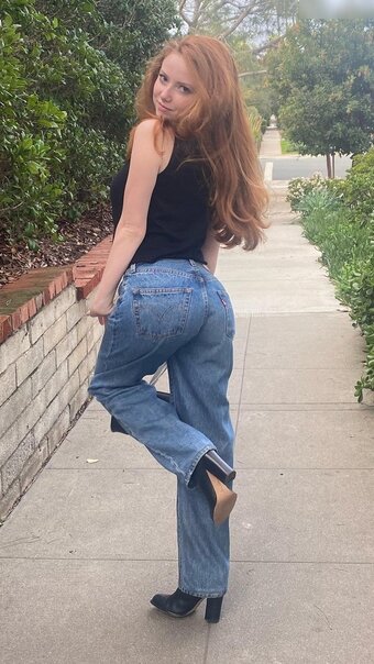 Francesca Capaldi / francescacapaldi Nude Leaks Photo 21