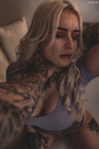 Freaky.Bee / freaky.bee92 Nude Leaks Photo 7