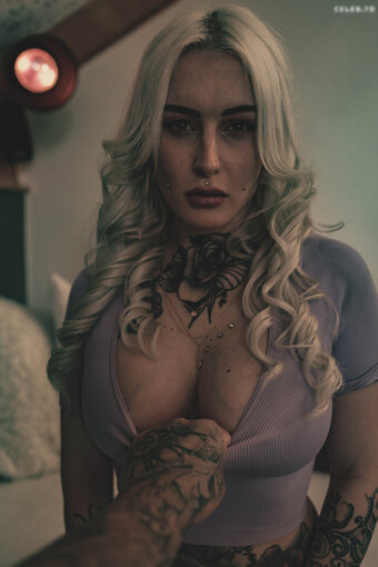 Freaky.Bee / freaky.bee92 Nude Leaks Photo 9