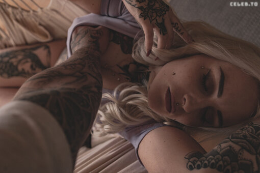 Freaky.Bee / freaky.bee92 Nude Leaks Photo 10