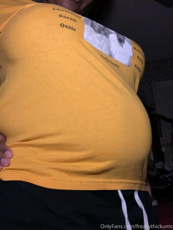 freakythickums Nude Leaks Photo 1