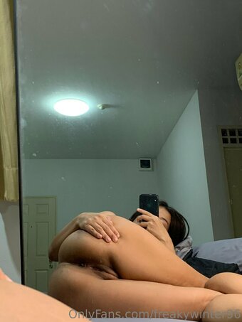 freakywinter96 Nude Leaks Photo 2