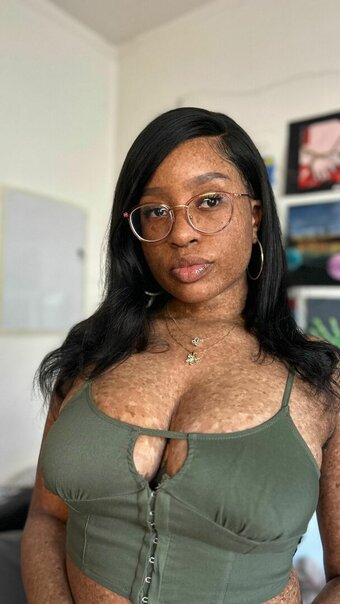 freckledn / freckled47 / sweetspinkles471 Nude Leaks OnlyFans Photo 16