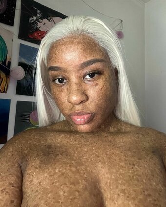 freckledn / freckled47 / sweetspinkles471 Nude Leaks OnlyFans Photo 17