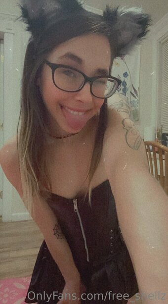 free_shellz Nude Leaks Photo 11