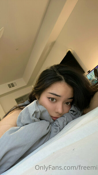 freemi Nude Leaks Photo 4