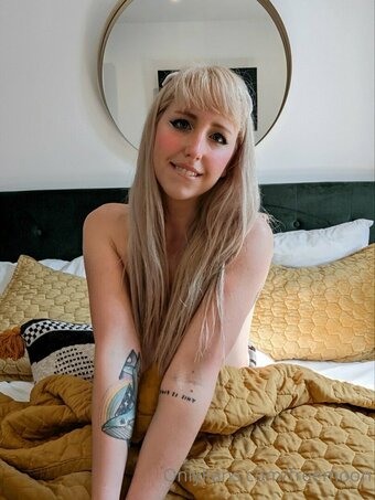 freemoon Nude Leaks Photo 7