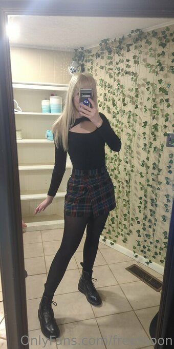 freemoon Nude Leaks Photo 29