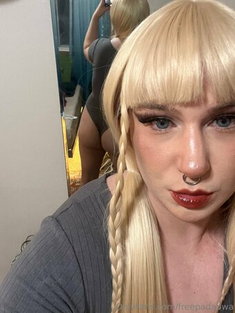 freepadabwa Nude Leaks Photo 6