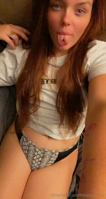 freephoenixx Nude Leaks Photo 4