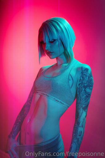 freepoisonne Nude Leaks Photo 8