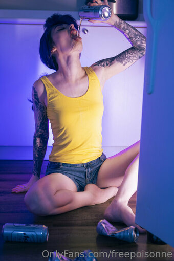 freepoisonne Nude Leaks Photo 25
