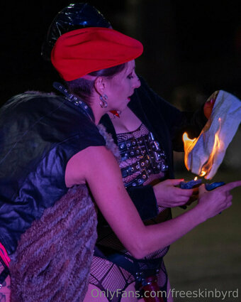 freeskinbyrd Nude Leaks Photo 8