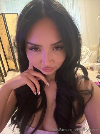 freethecece Nude Leaks Photo 12