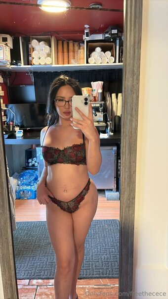 freethecece Nude Leaks Photo 29