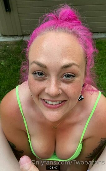 freetwobacons Nude Leaks Photo 10