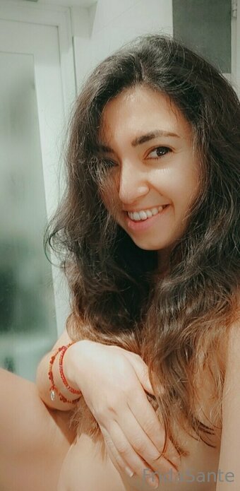 fridasante Nude Leaks Photo 7