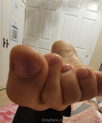 friendlyfootguy25 Nude Leaks Photo 4