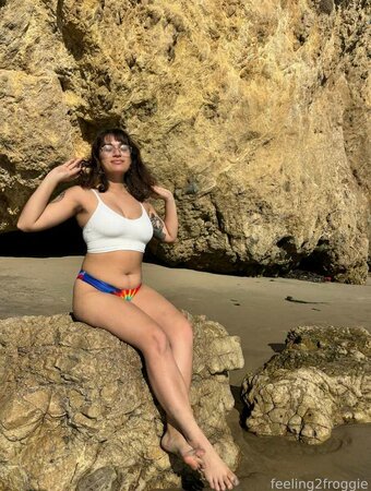 froggie / feeling2froggie / https: Nude Leaks Photo 26