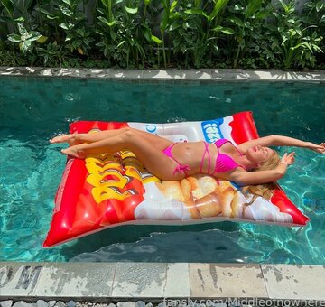 FromTheMiddleOfNowhere / Betty / battyredhair Nude Leaks OnlyFans Photo 1