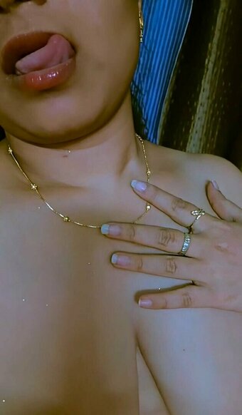 Frooty Nude Leaks Photo 3