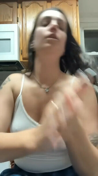 FruityPatchouli ASMR / fruitypatchouli Nude Leaks Photo 2