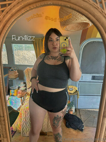 fun4lizz / fun4lizz.1 Nude Leaks OnlyFans Photo 10