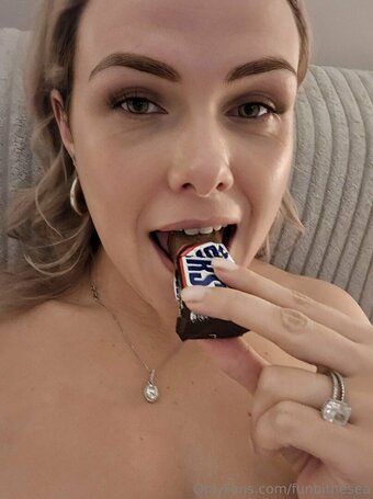 funbithesea Nude Leaks Photo 7