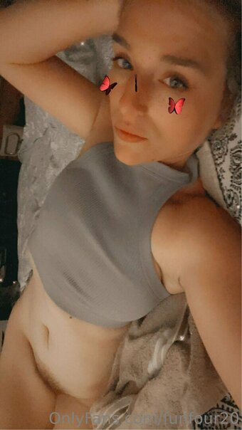 funfour20 Nude Leaks Photo 11