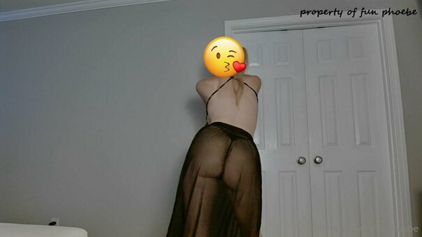 funphoebe Nude Leaks Photo 15
