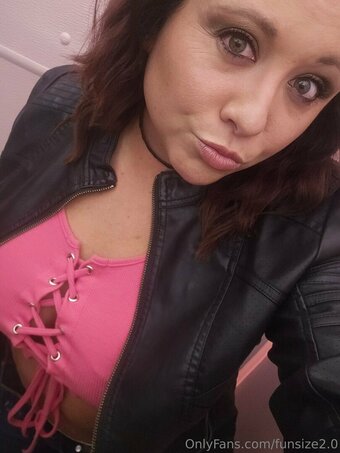 funsize2.0 Nude Leaks Photo 11