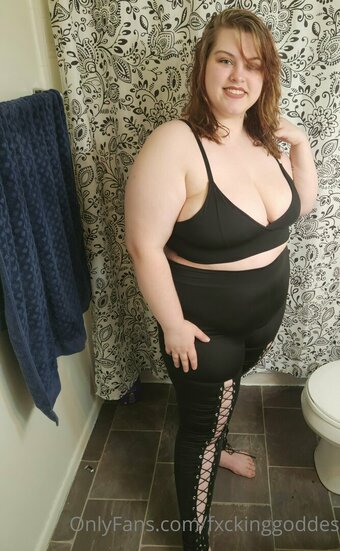 fxckinggoddes Nude Leaks Photo 5