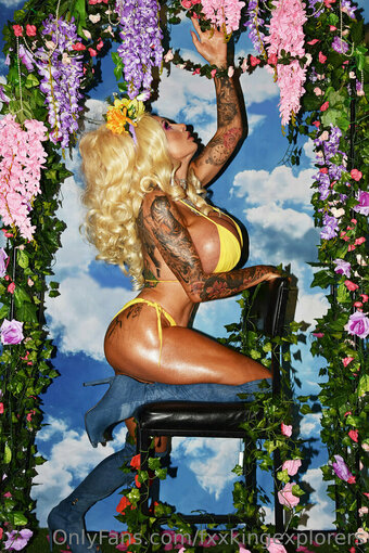 fxxkingexplorers Nude Leaks Photo 1