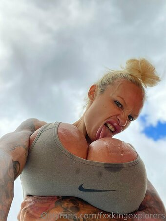 fxxkingexplorers Nude Leaks Photo 16