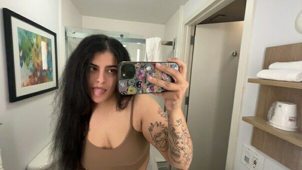 Gabiiiandreaaa / cinnomohoe / https: Nude Leaks Photo 11